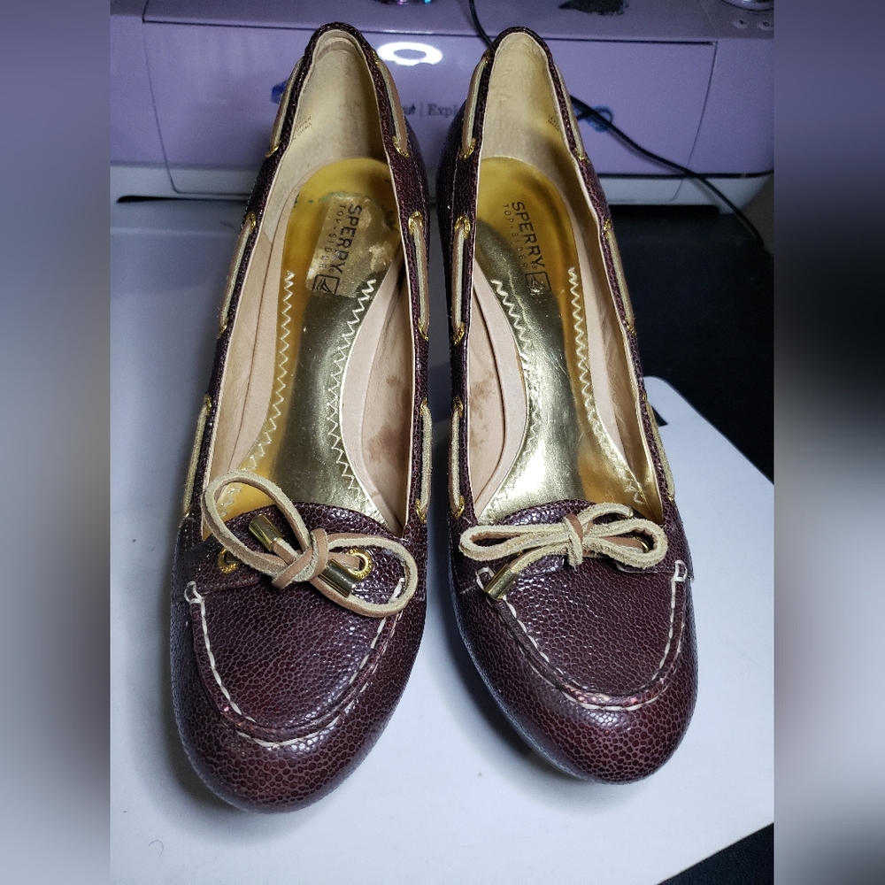 Euc Sperry Heels - image 1